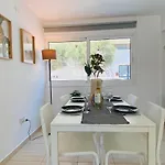Serena's 2-br In Apartamento Larnaca